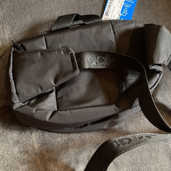 Adidas Fanny pack - Picture 2 of 3